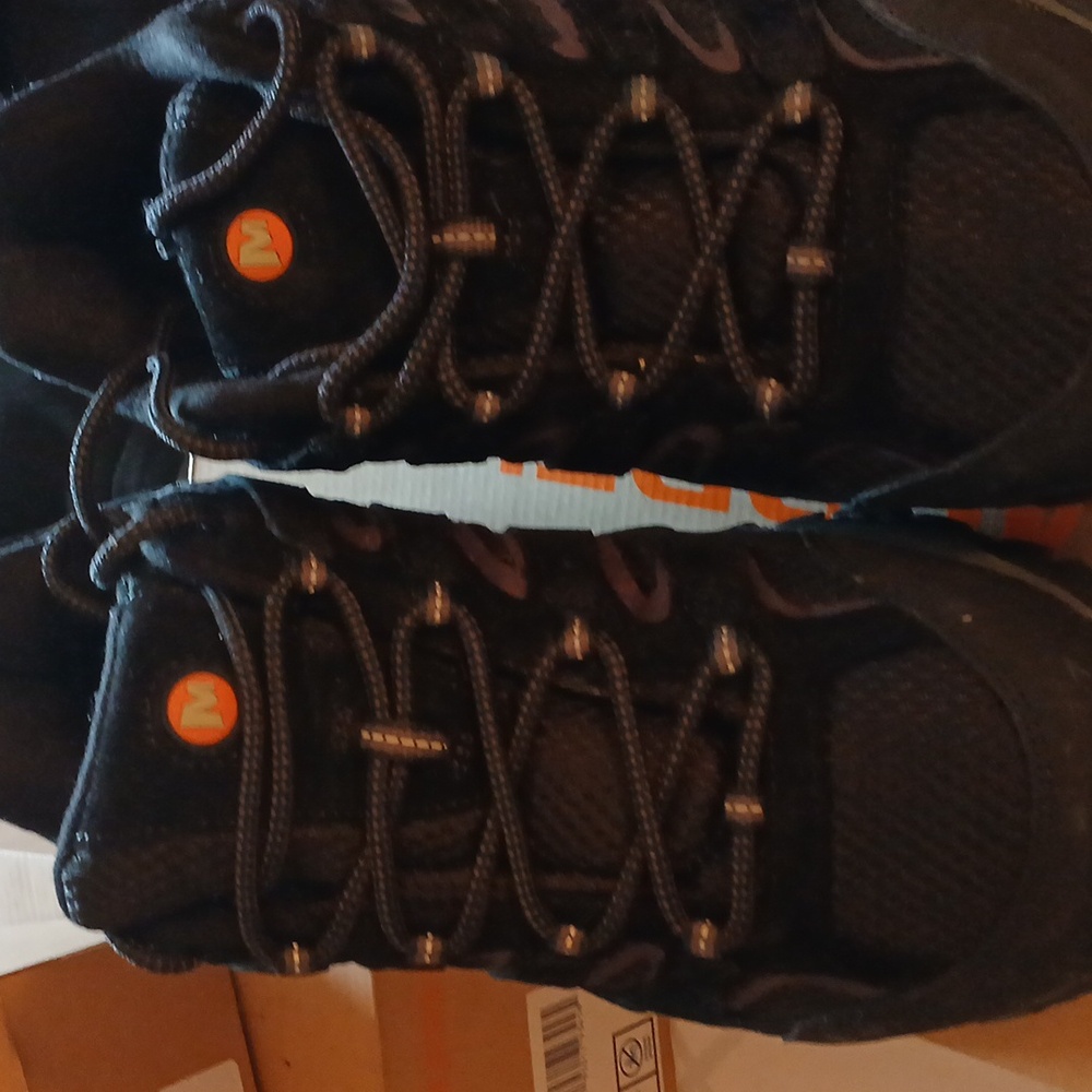 Men - Picture 2 of 2